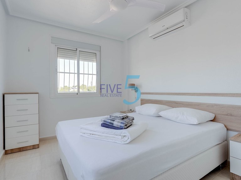 Villa for Sale in Alicante, Valencia 13