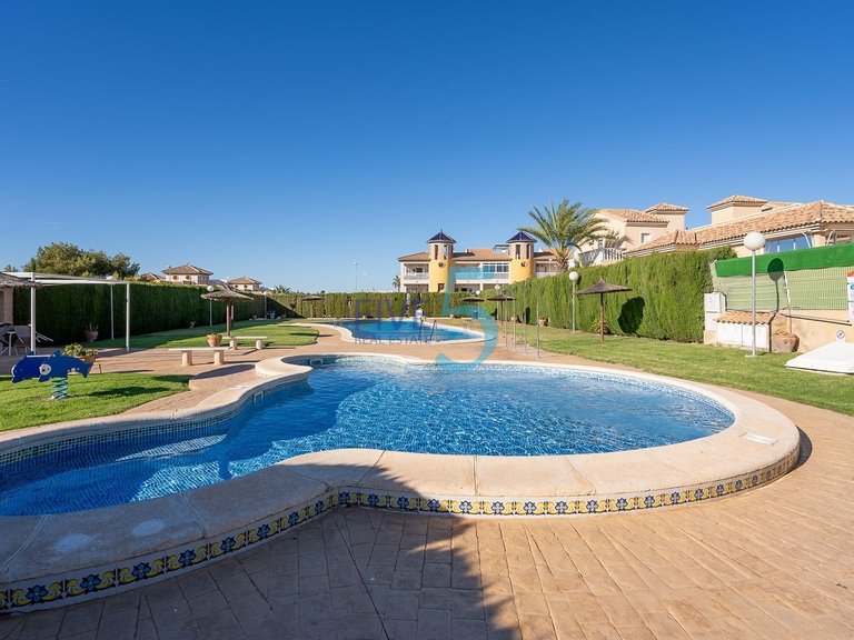 Villa for Sale in Alicante, Valencia 2