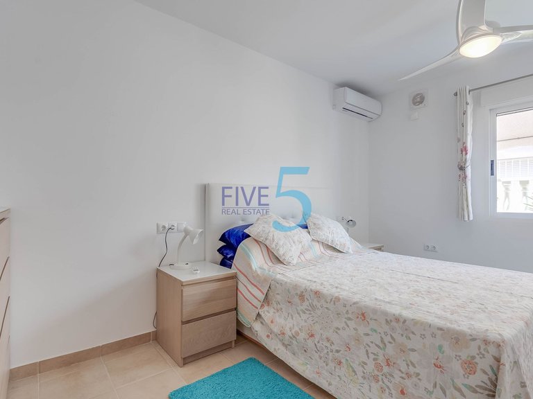 Villa for Sale in Alicante, Valencia 23