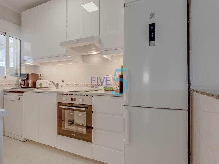 Villa for Sale in Alicante, Valencia 5