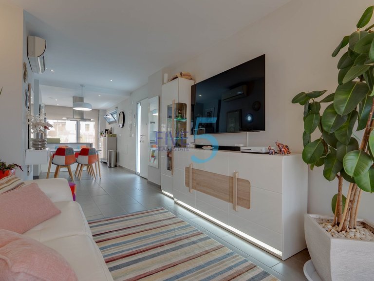 Apartment for Sale in Alicante, Valencia 8
