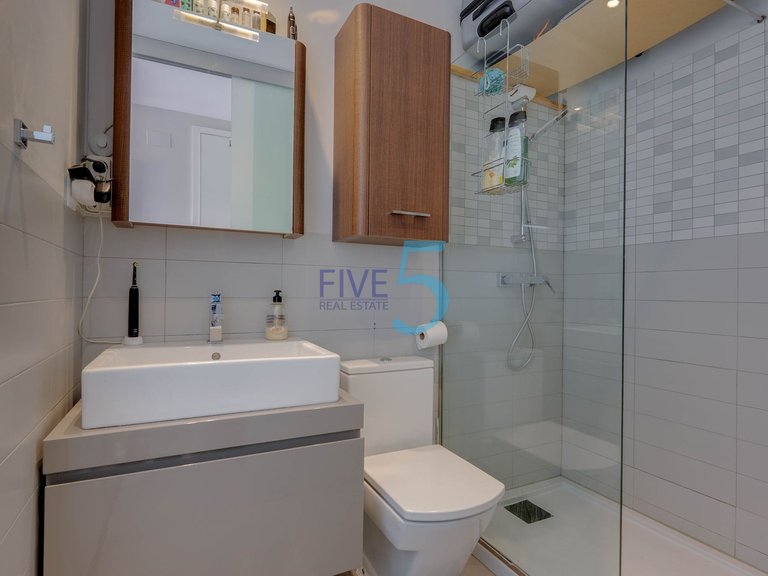Apartment for Sale in Alicante, Valencia 16