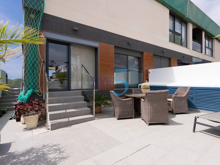 Apartment for Sale in Alicante, Valencia 3