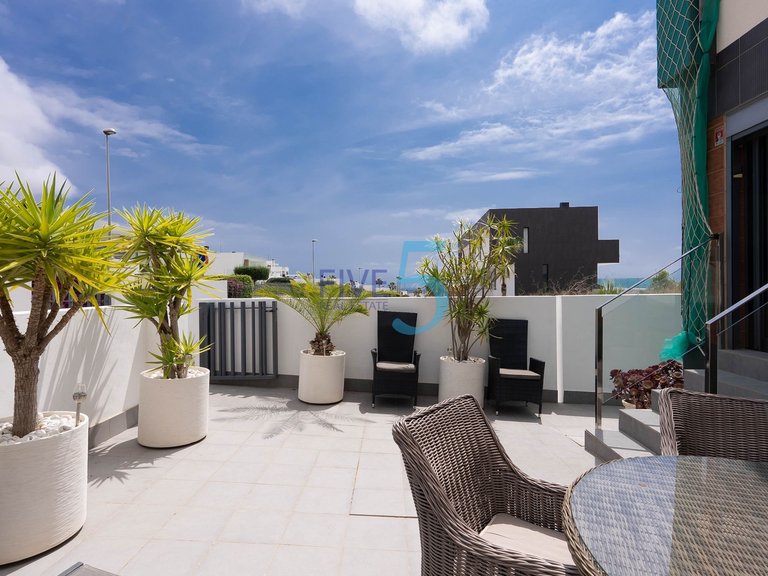 Apartment for Sale in Alicante, Valencia 5