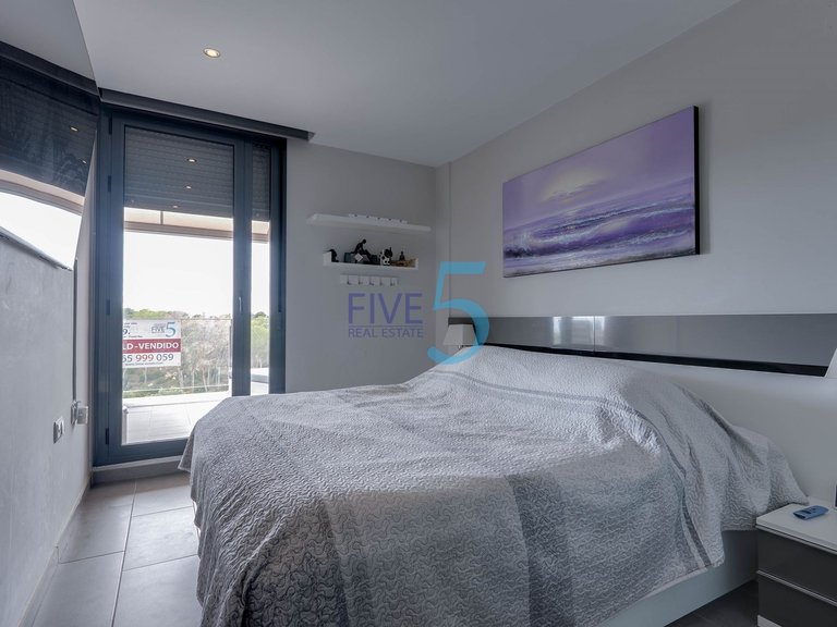 Apartment for Sale in Alicante, Valencia 14