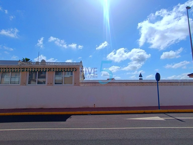 Villa for Sale in Alicante, Valencia 7