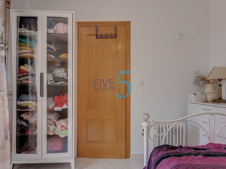 Villa for Sale in Alicante, Valencia 19