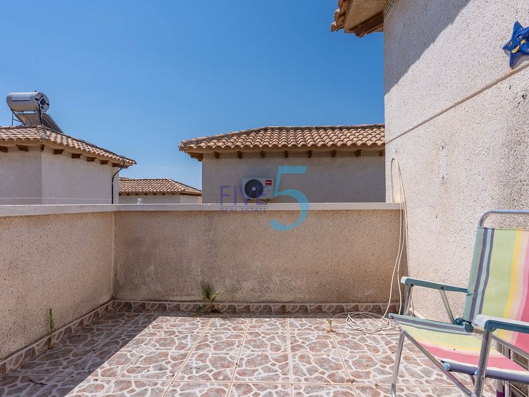 Villa for Sale in Alicante, Valencia 20