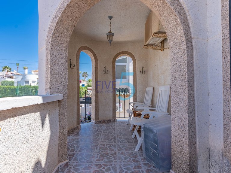 Villa for Sale in Alicante, Valencia 15