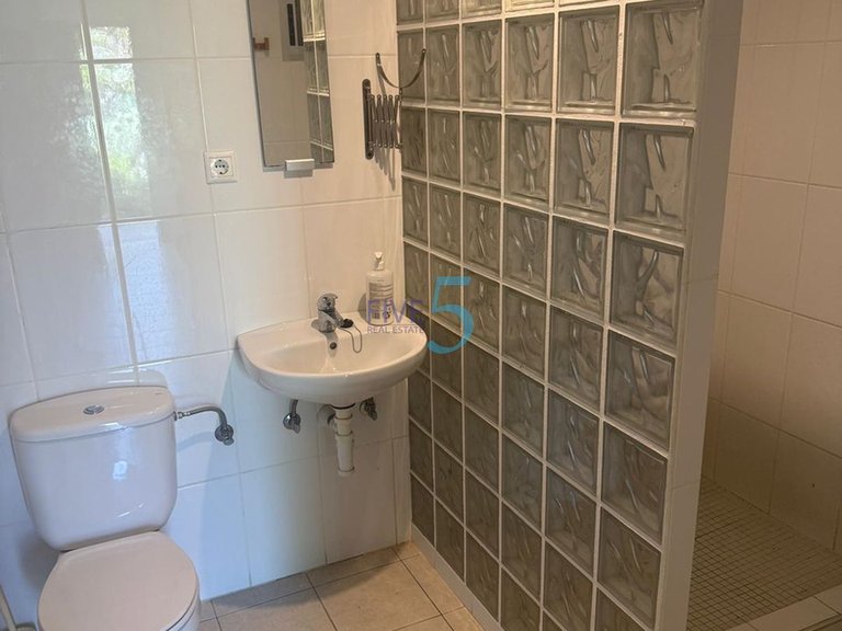 Villa for Sale in Alicante, Valencia 37