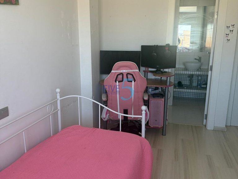 Villa for Sale in Alicante, Valencia 30