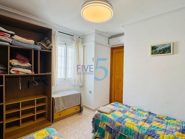 Apartment for Sale in Alicante, Valencia 12