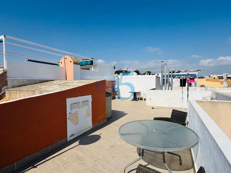 Apartment for Sale in Alicante, Valencia 17