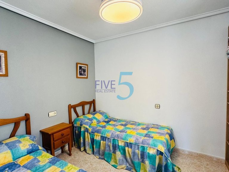 Apartment for Sale in Alicante, Valencia 11
