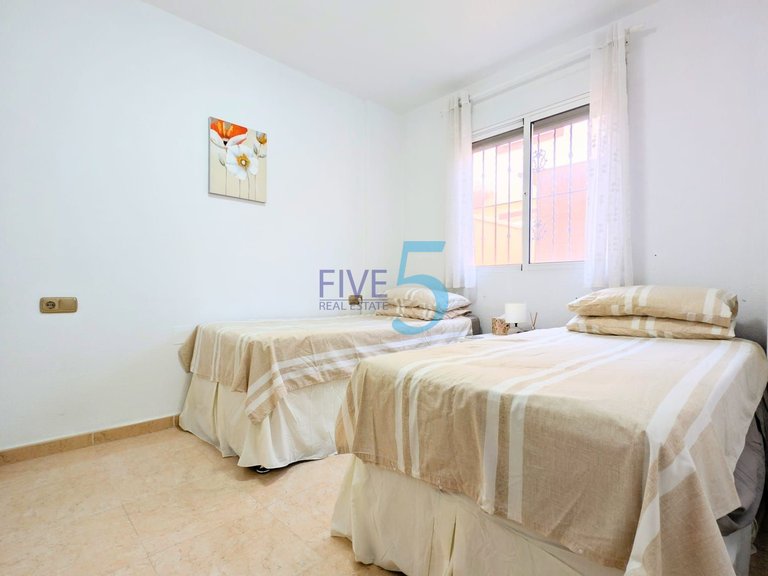 Villa for Sale in Alicante, Valencia 16
