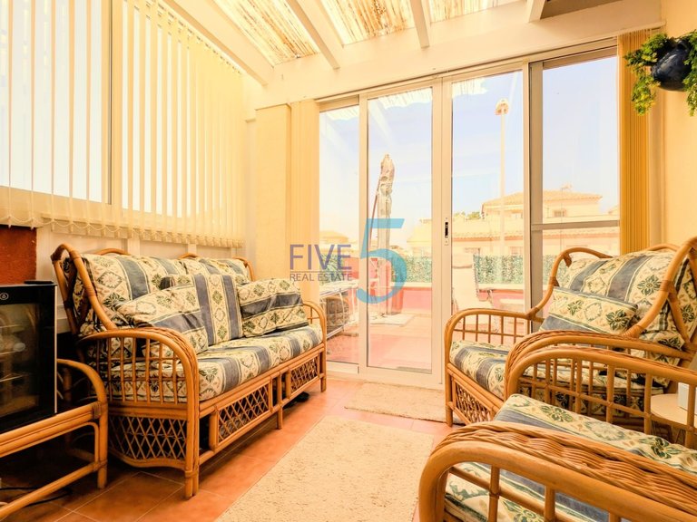 Villa for Sale in Alicante, Valencia 24