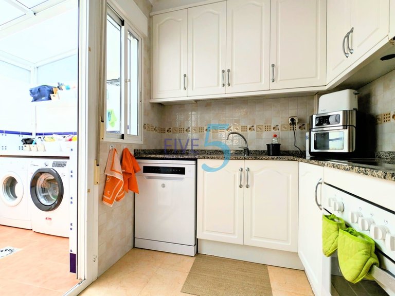Villa for Sale in Alicante, Valencia 14
