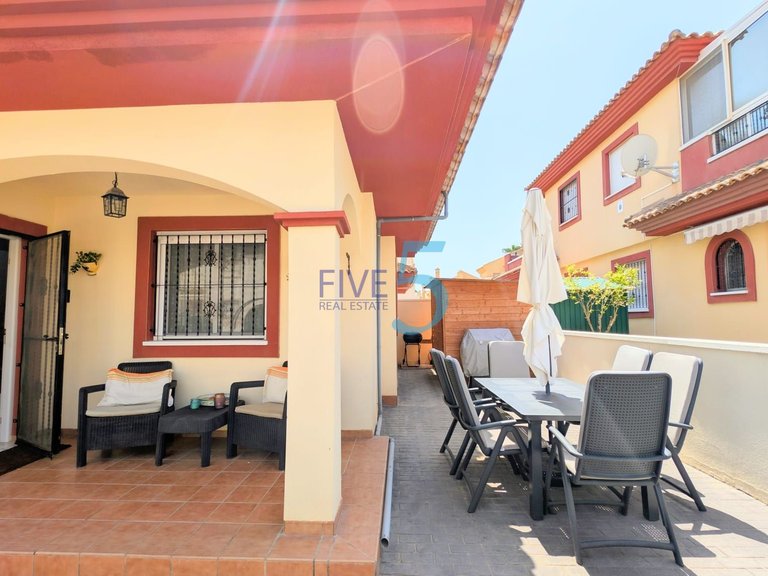 Villa for Sale in Alicante, Valencia 5