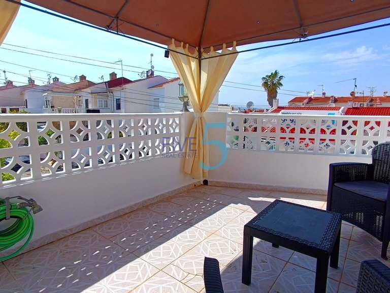 Apartment for Sale in Alicante, Valencia 11