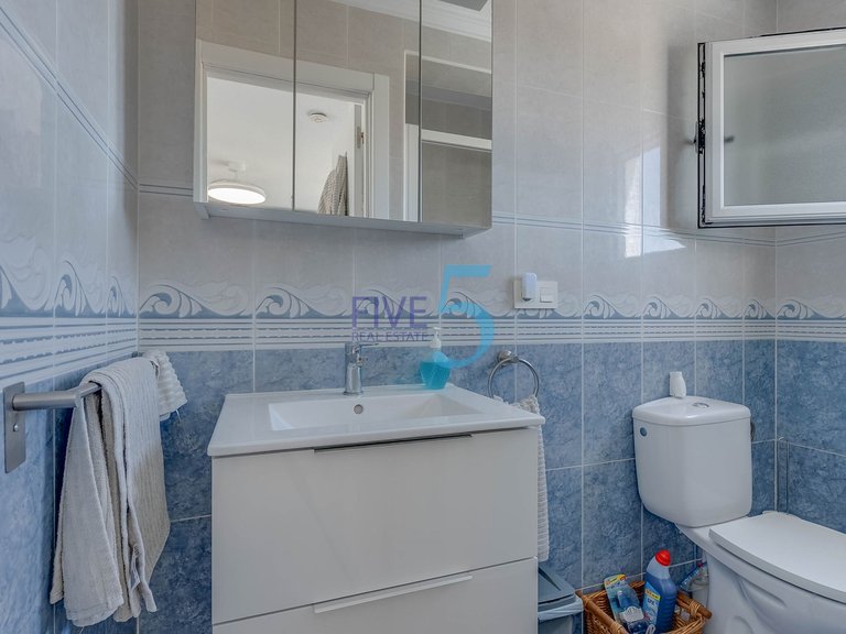Villa for Sale in Alicante, Valencia 20