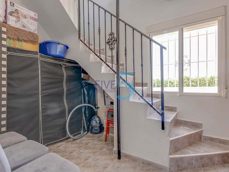 Villa for Sale in Alicante, Valencia 16