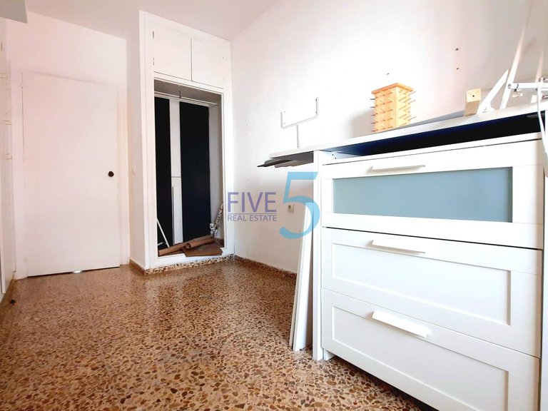 Apartment for Sale in Alicante, Valencia 24