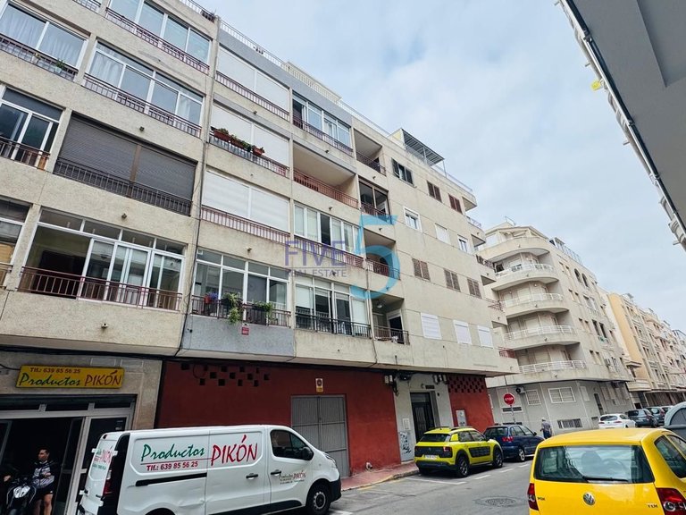 Apartment for Sale in Alicante, Valencia 2