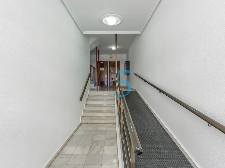 Apartment for Sale in Alicante, Valencia 17