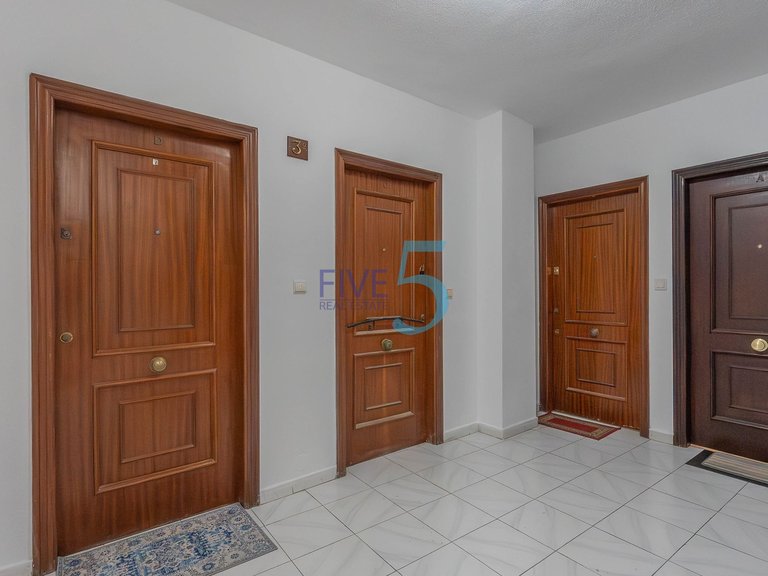 Apartment for Sale in Alicante, Valencia 15