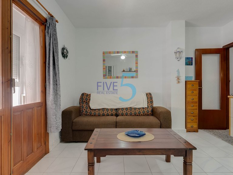 Apartment for Sale in Alicante, Valencia 4