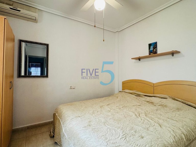 Apartment for Sale in Alicante, Valencia 12