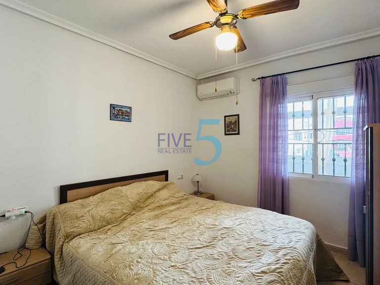 Apartment for Sale in Alicante, Valencia 15