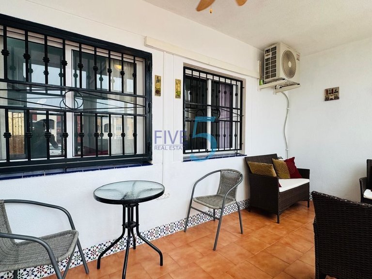 Apartment for Sale in Alicante, Valencia 10