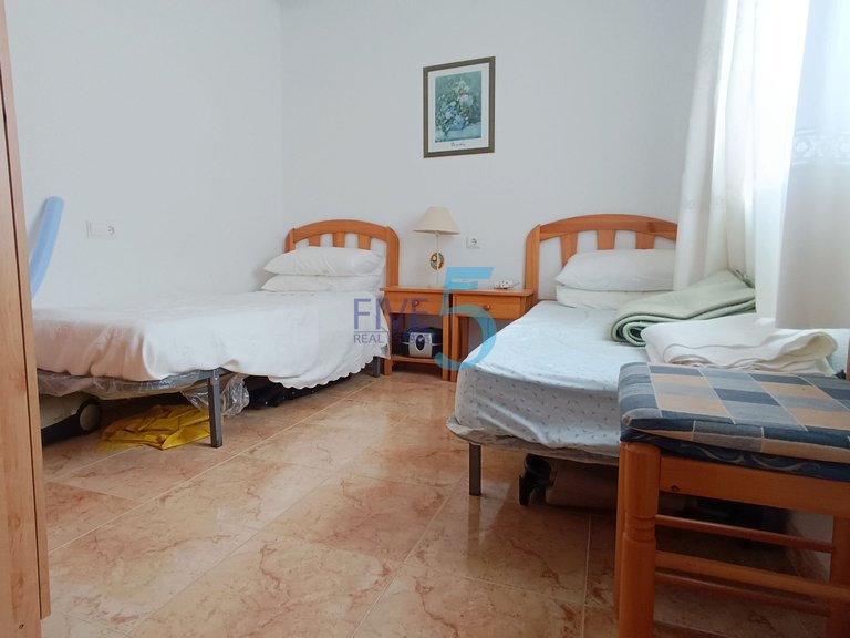 Apartment for Sale in Alicante, Valencia 17