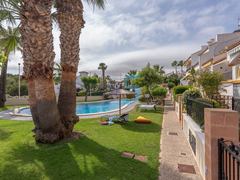 Villa for Sale in Alicante, Valencia 29