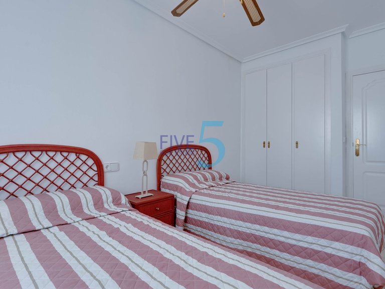 Villa for Sale in Alicante, Valencia 15