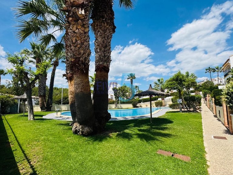 Villa for Sale in Alicante, Valencia 30