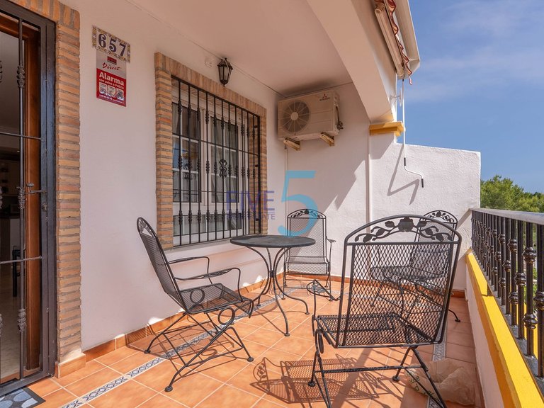 Villa for Sale in Alicante, Valencia 18