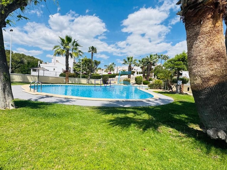 Villa for Sale in Alicante, Valencia 31