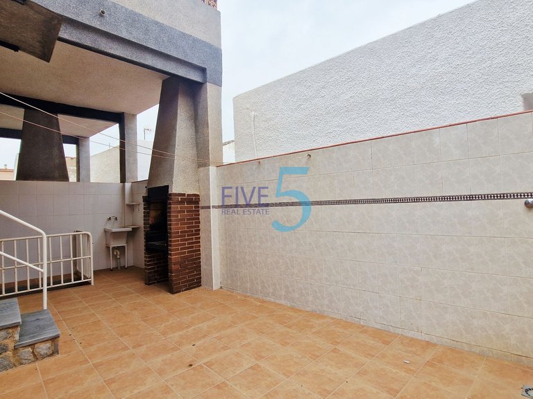 Villa for Sale in Alicante, Valencia 11
