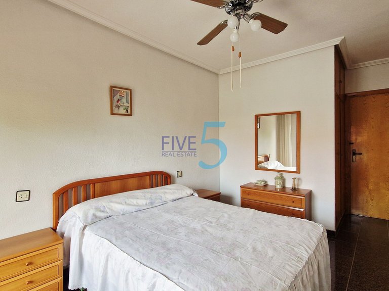 Villa for Sale in Alicante, Valencia 16