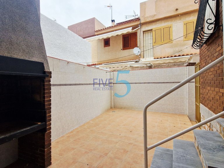 Villa for Sale in Alicante, Valencia 10