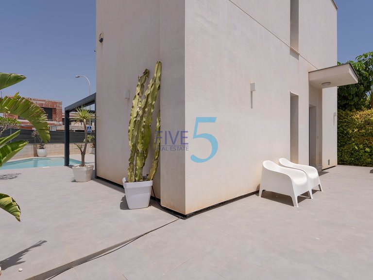 Villa for Sale in Murcia, Murcia 28