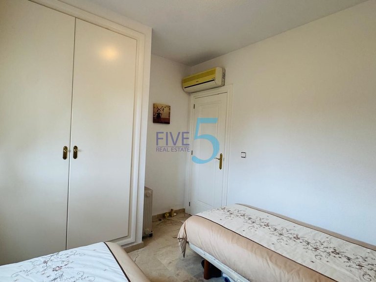 Apartment for Sale in Alicante, Valencia 17