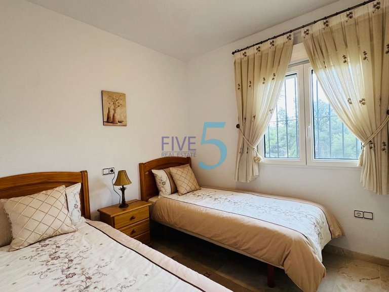 Apartment for Sale in Alicante, Valencia 16