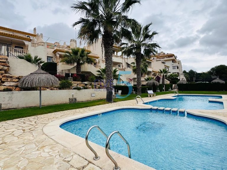 Apartment for Sale in Alicante, Valencia 2