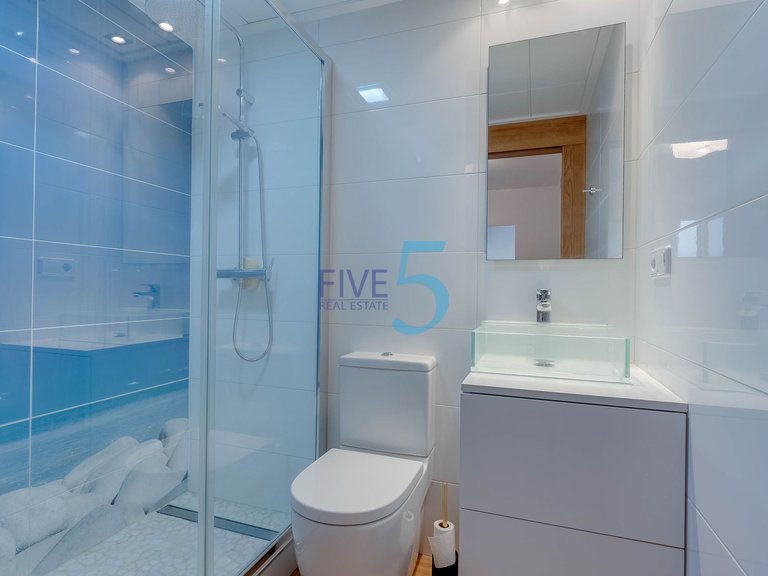 Apartment for Sale in Alicante, Valencia 24