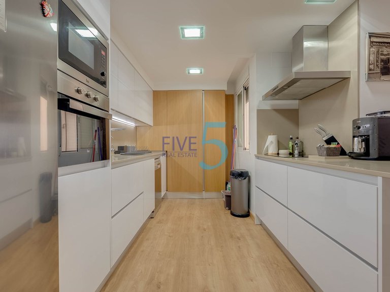 Apartment for Sale in Alicante, Valencia 5