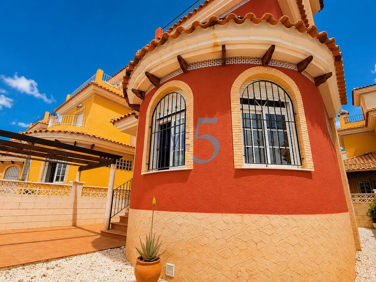 Apartment for Sale in Alicante, Valencia 9