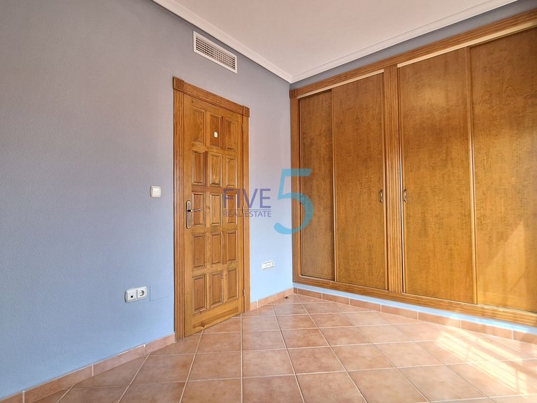 Apartment for Sale in Alicante, Valencia 29